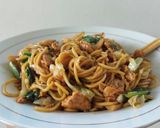 Foto langkah ke 5 dari resep Mie Goreng Chinese food Home made.