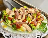 Foto del paso 6 de la receta: Ensalada con cogollos “pie de roble”, atún y anchoas