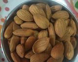 अलसी पिंड खजूर बादाम लड्डू रेसिपी चरण 3 फोटो