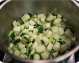 A picture of step 5 of Zucchini soup.