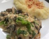 Foto del paso 5 de la receta: Carne al verdeo con champiñones y puré