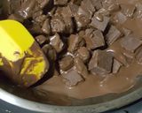 Foto langkah ke 2 dari resep 23. Coklat Kacang Corn flakes.