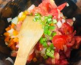 Foto del paso 3 de la receta: Tacos de atún a la mexicana