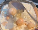 Foto langkah ke 5 dari resep Ice Creamy Lychee Jelly.