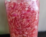 Foto del paso 2 de la receta: Cebollas a la vinagreta y ají (aribibi gusanito) 🌶️🥵☺️
