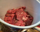 A picture of step 1 of Birria Caldosa.
