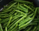 A picture of step 3 of Garlic Buttered Green Beans.