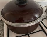 Foto del paso 5 de la receta: Torta de manzana fácil en olla Essen, la que mi hermana Agustina hace siempre y nunca falla