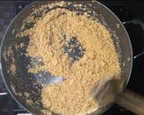 A picture of step 2 of Gol papdi.