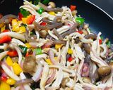 Foto del paso 2 de la receta: Wok de Verduras Salteadas con Pechugas de Pollo (sasami)Konnyaku!