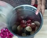 A picture of step 2 of Dragon Fruit Smoothie.