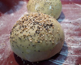 Foto del paso 4 de la receta: Pan de hamburguesa con semillas de sésamo y amapola