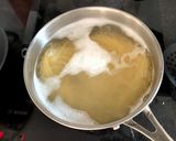 A picture of step 1 of Tuna Mushroom Linguine.