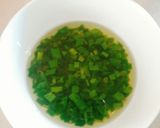 Hình bước làm 1 của món Bánh bột lọc gói bằng lá chuối