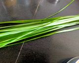 A picture of step 1 of Thai Veg. Green Curry.