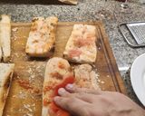 Foto del paso 3 de la receta: Pà amb tomàquet (pan con tomate) A la uruguaya