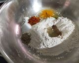 A picture of step 1 of Masala Puri.