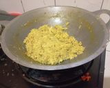 Foto langkah ke 4 dari resep Ayam goreng serundeng.