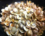 Foto del paso 7 de la receta: Chirlas en salsa marinera - fácil