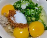 Foto langkah ke 1 dari resep Martabak Telur.