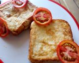 A picture of step 7 of Toast mayai.