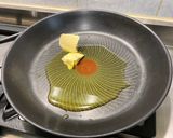 Une image de l'étape 12 de Noix de Saint Jacques à la fondue de poireaux.