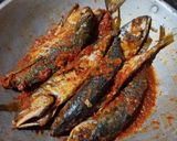Foto langkah ke 3 dari resep Ikan Kembung Balado nya Mom Ndut🤤🤤.