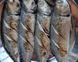 Foto langkah ke 2 dari resep Ikan kembung kecap.