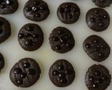 Foto langkah ke 5 dari resep Cookies cokelat no oven.