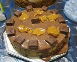 صورة لخطوة 4 من وصفة تشيز كيك السنكرز