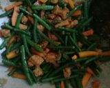 Foto langkah ke 4 dari resep Oseng sayur teri nasi.