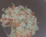 Foto del paso 1 de la receta: Empanadas de choclo y salsa blanca