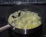 Foto del paso 6 de la receta: Zapallitos rellenos de gulas y jamón