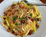 A picture of step 7 of Indori poha.