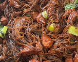 Gambar langkah 4 resipi Bihun Goreng Kicap.