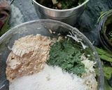 A picture of step 1 of Spinach Muthiya.