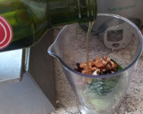 Foto del paso 1 de la receta: Salsa pesto