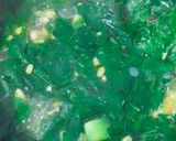 Foto langkah ke 4 dari resep 419. Sayur Bening Daun Kelor Jagung Manis Labu Siam.