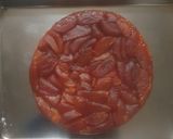 A picture of step 3 of Apple Tarte Tatin.