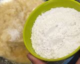 बटाट्याचे पॅन केक (batatyache pancake recipe in marathi) रेसिपी स्टेप 4 फोटो