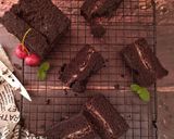 Foto langkah ke 4 dari resep Brownies Ketan Hitam (Kukus).