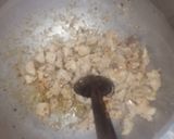 A picture of step 2 of Chicken tikka macroni.