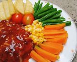 Foto langkah ke 5 dari resep Beef Steak with Barbeque Sauce.