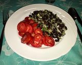 Foto del paso 4 de la receta: Ensalada de porotos con tomate