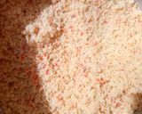 A picture of step 1 of Dambun shinkafa in pot.