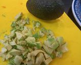 Foto del paso 4 de la receta: Tartar de salmón con aguacate