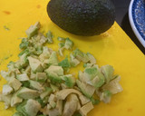 Foto del paso 4 de la receta: Tartar de salmón con aguacate