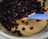 Une image de l'étape 2 de Cake aux myrtilles.