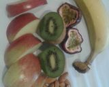 A picture of step 1 of Pesach Breakfast Smoothie.