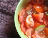 Foto langkah ke 3 dari resep Es Tomat Nipis.